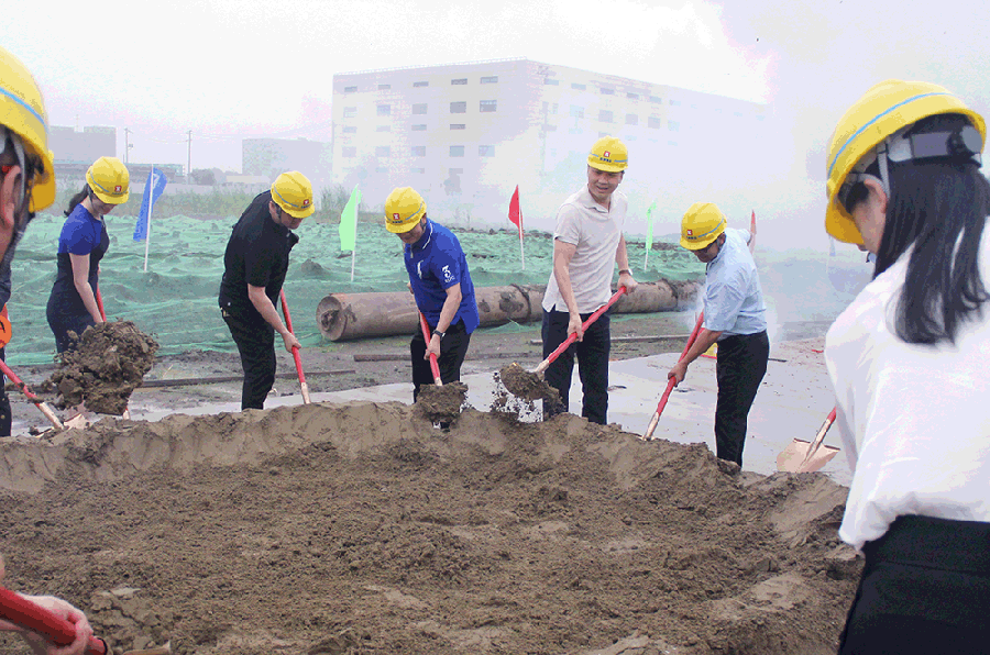 1655778155473718.gif 1655778155473718.gif